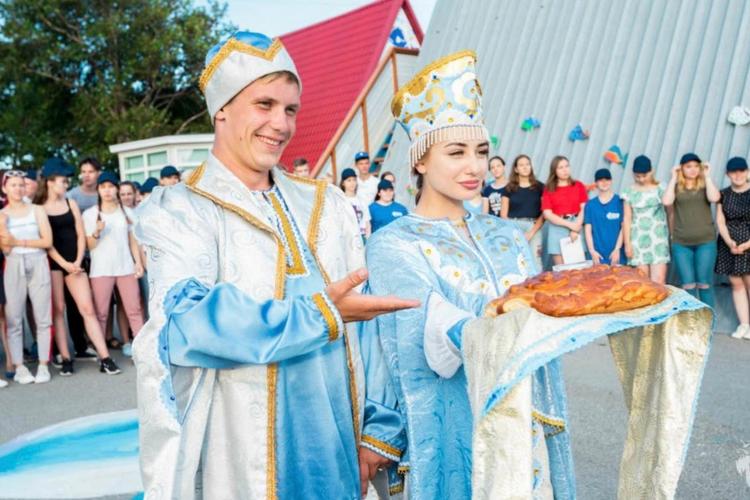 琿春時(shí)尚藝術(shù)即將舉辦《秋之韻》中俄文化交流演出和學(xué)習(xí)活動