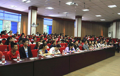 知名音樂(lè)教育專(zhuān)家郭聲健教授到我院作講座--全國(guó)高等學(xué)校藝術(shù)教育專(zhuān)家講學(xué)團(tuán)講學(xué)活動(dòng)